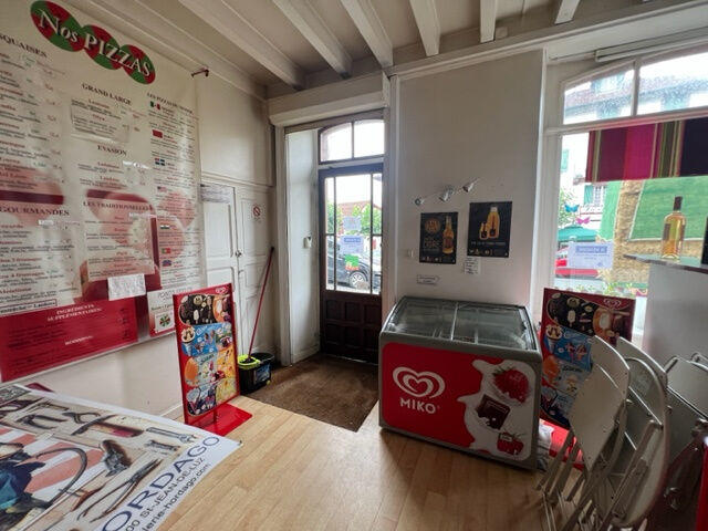 Local commercial - 64 m²