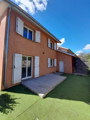 Maison - 106 m² - 6 pièces