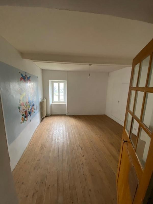 Maison - 182 m² - 8 pièces