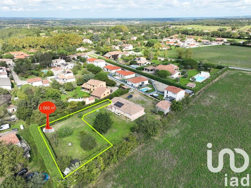 Terrain - 1 061 m²