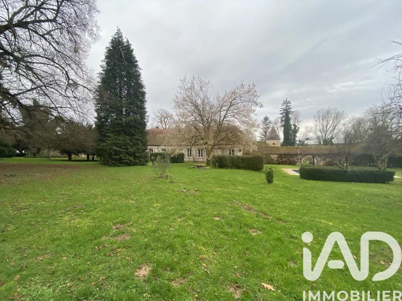 Château - 295 m² - 10 pièces