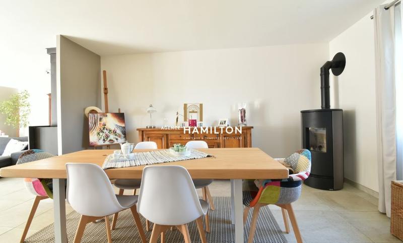 Maison - 167 m² - 6 pièces