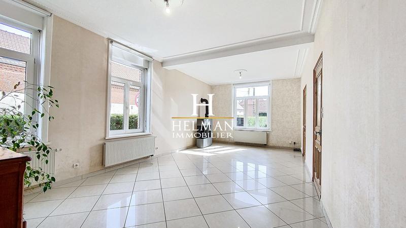 Maison - 185 m² - 6 pièces