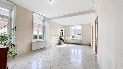 Maison - 185 m² - 6 pièces