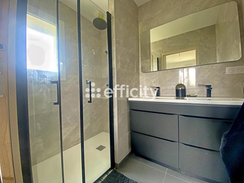 Pavillon - 105 m² - 4 pièces