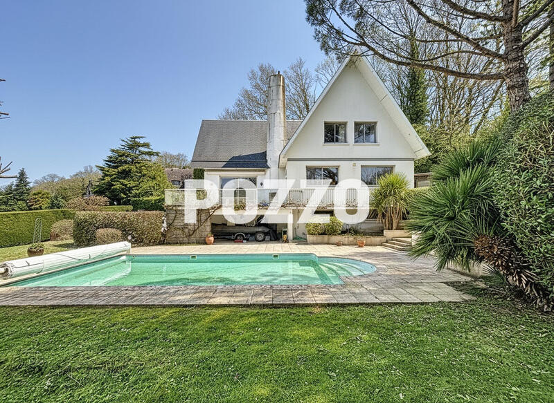 Maison - 160 m² - 6 pièces