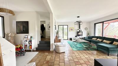 Maison contemporaine - 153 m² - 7 pièces