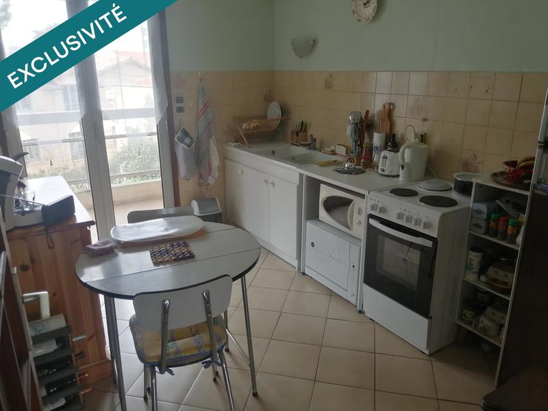 Appartement - 80 m² - 5 pièces
