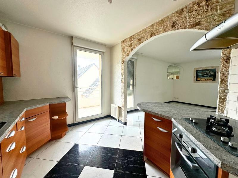 Appartement - 86 m² - 4 pièces