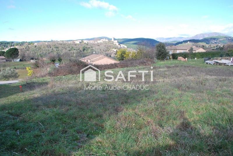 Terrain - 817 m²