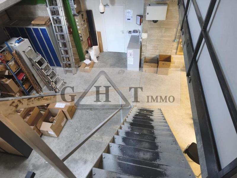 Entrepôt - 500 m²