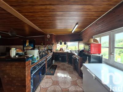 Maison - 105 m² - 6 pièces