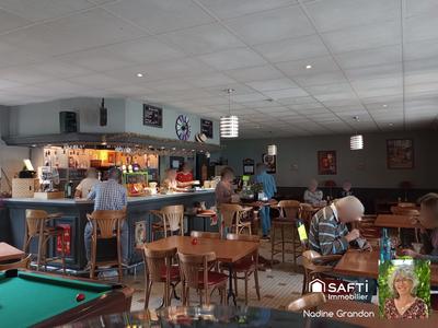 Local commercial - 332 m² - 4 pièces