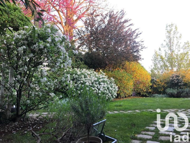 Maison de ville - 180 m² - 8 pièces