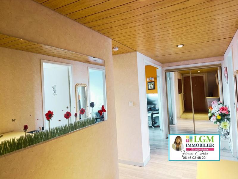 Appartement - 80 m² - 3 pièces