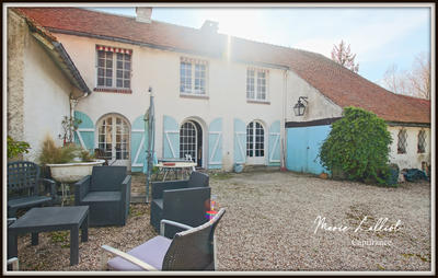 Maison - 137 m² - 6 pièces