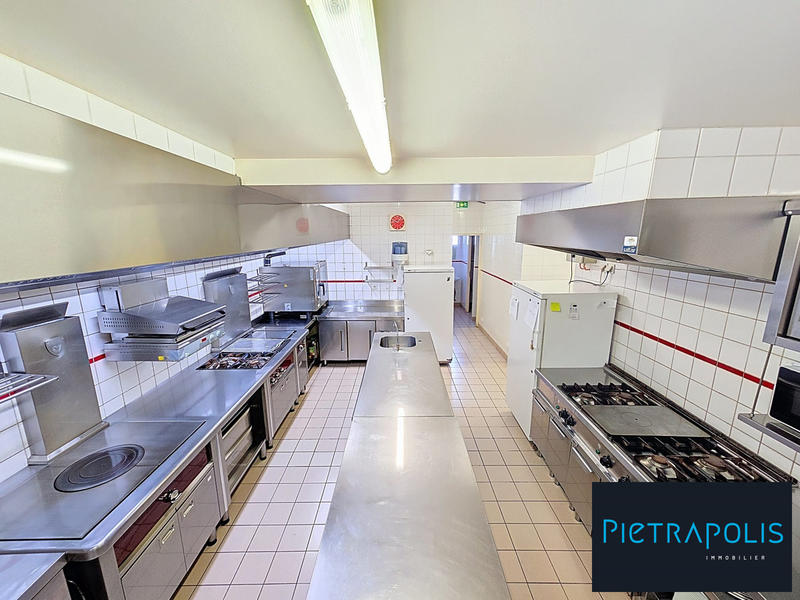 Fonds de commerce - Hôtellerie / Restauration - 600 m²