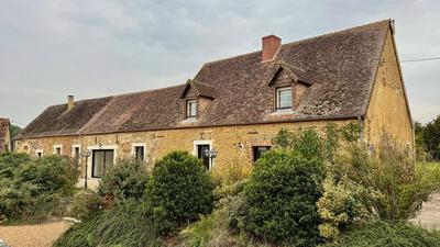 Maison ancienne - 215 m² - 6 pièces