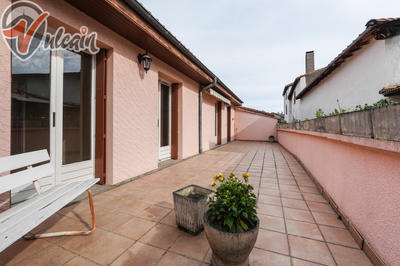 Maison - 196 m² - 8 pièces