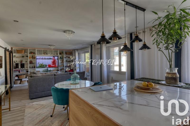 Appartement - 88 m² - 5 pièces