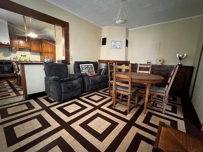 Maison - 122 m² - 5 pièces