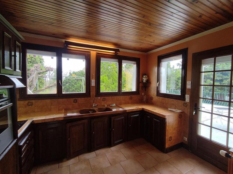 Maison - 142 m² - 7 pièces