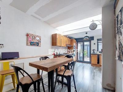 Maison - 89 m² - 4 pièces