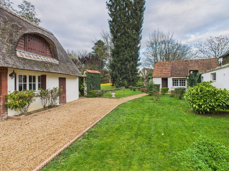 Maison - 173 m² - 9 pièces