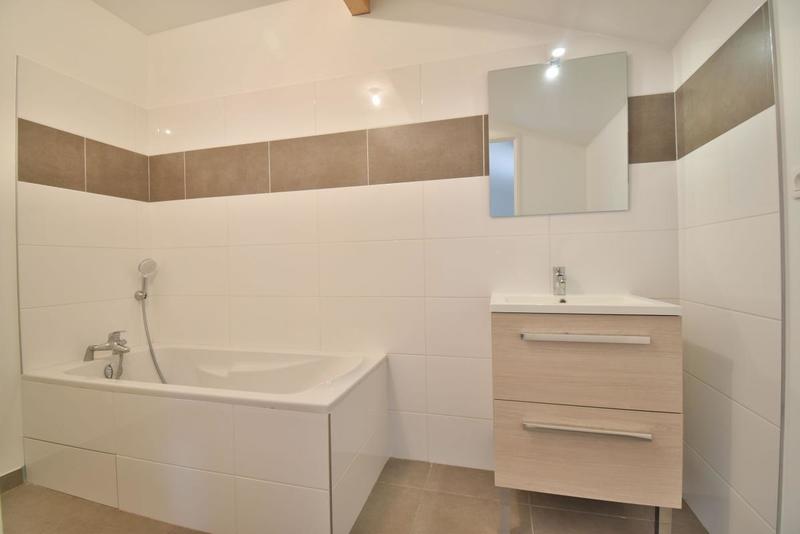 Maison - 168 m² - 7 pièces