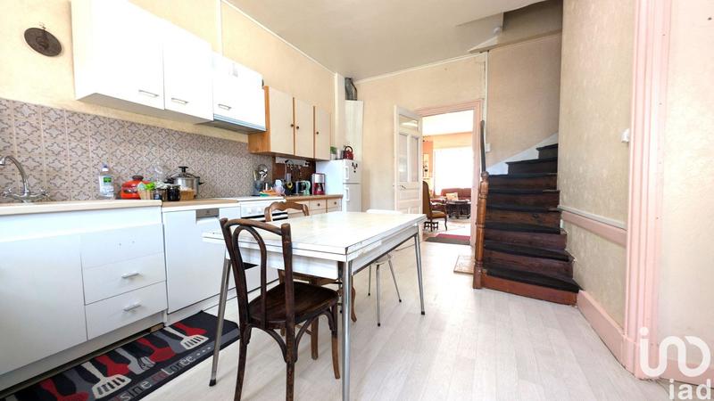 Maison - 192 m² - 7 pièces
