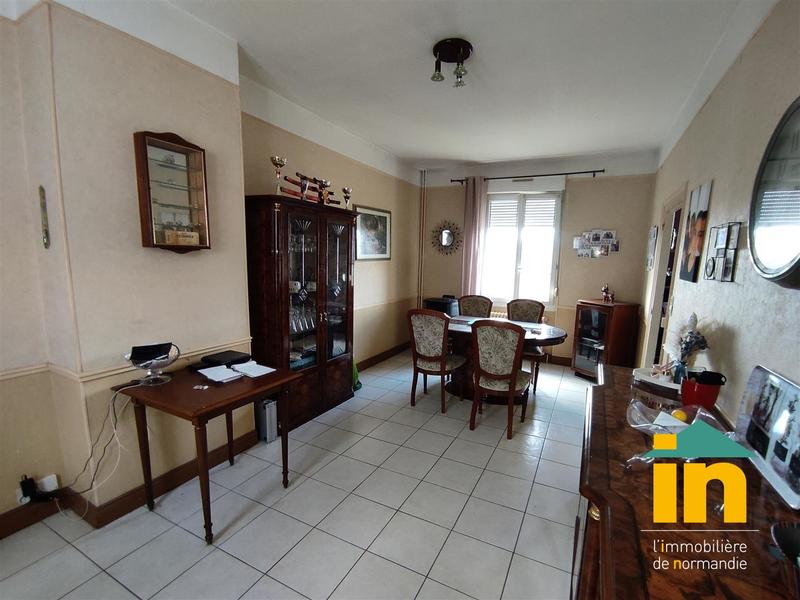 Maison de ville - 84 m² - 5 pièces