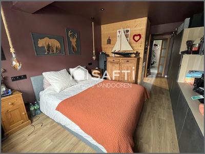 Maison - 122 m² - 7 pièces