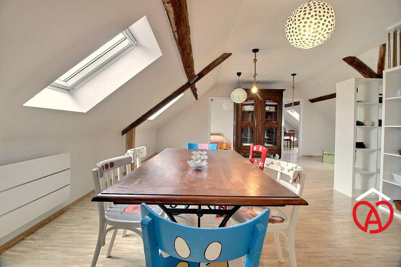 Loft - 69 m² - 3 pièces