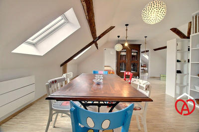 Loft - 69 m² - 3 pièces