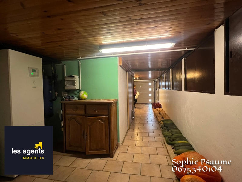 Maison - 240 m² - 10 pièces