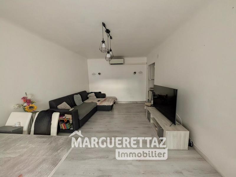 Maison jumelée - 100 m² - 4 pièces