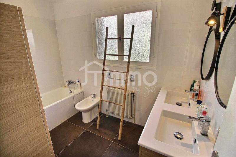 Villa - 114 m² - 5 pièces