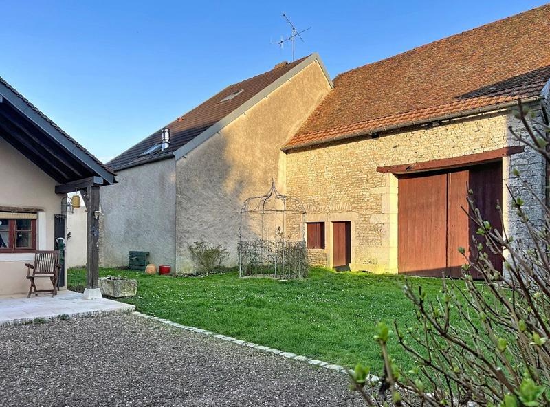 Maison - 130 m² - 4 pièces