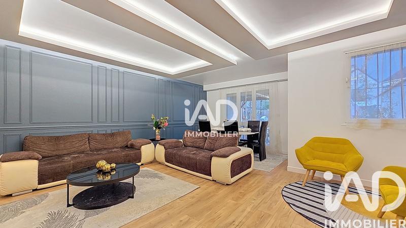 Maison - 99 m² - 4 pièces