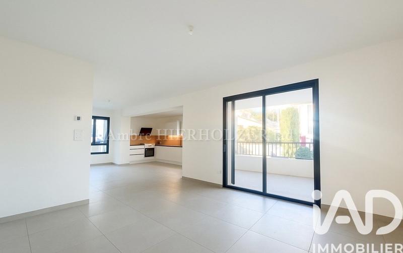 Appartement - 76 m² - 3 pièces