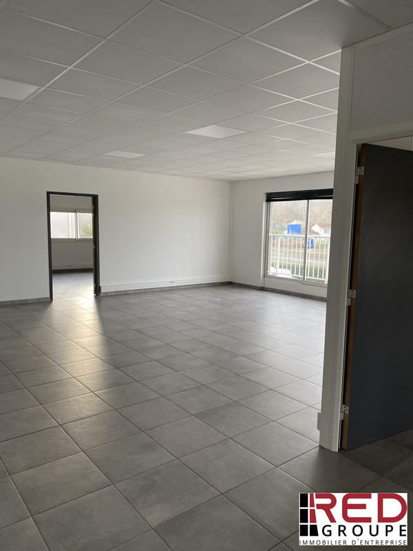 Bureau - 145 m²