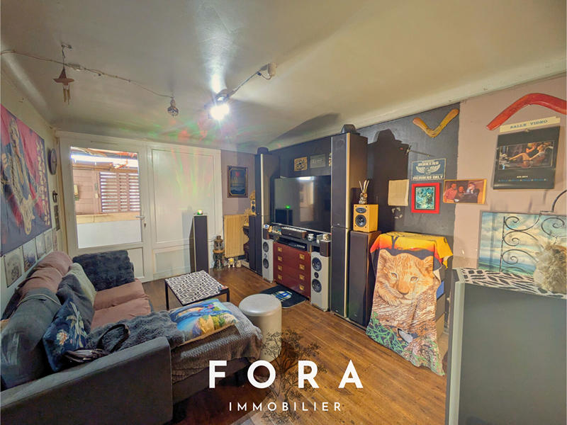 Maison - 87 m² - 4 pièces