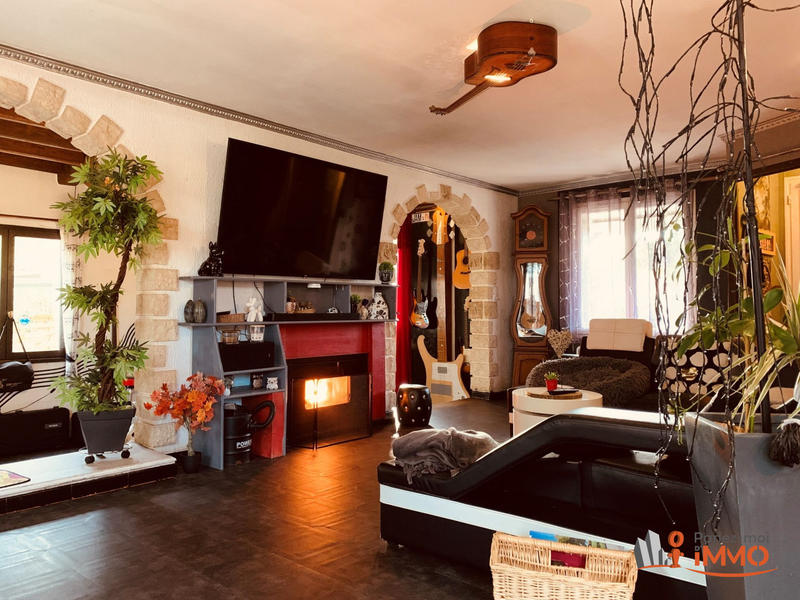 Villa - 172 m² - 8 pièces