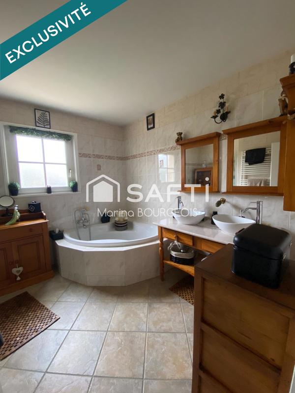 Maison - 140 m² - 5 pièces