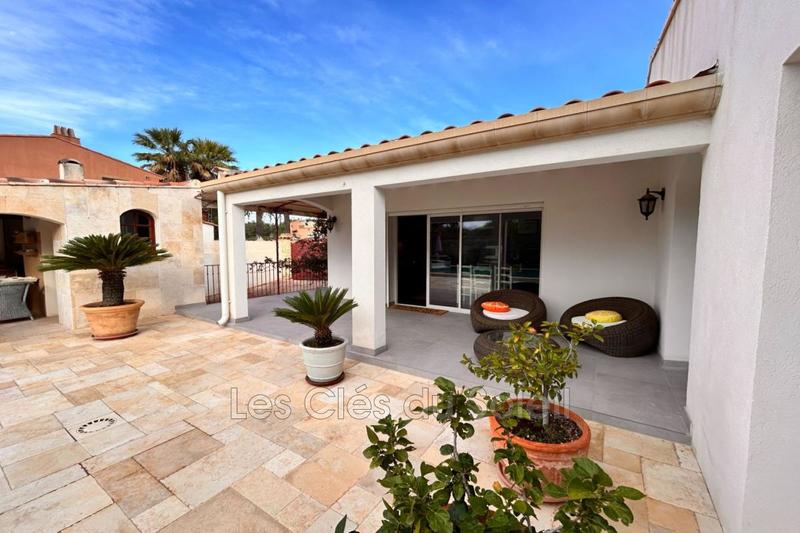 Maison - 226 m² - 8 pièces