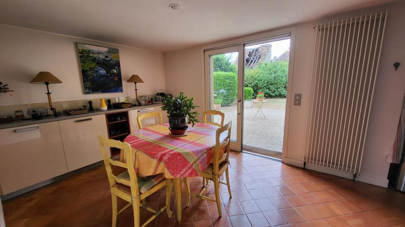 Maison - 290 m² - 10 pièces
