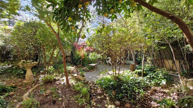 Maison - 201 m² - 7 pièces