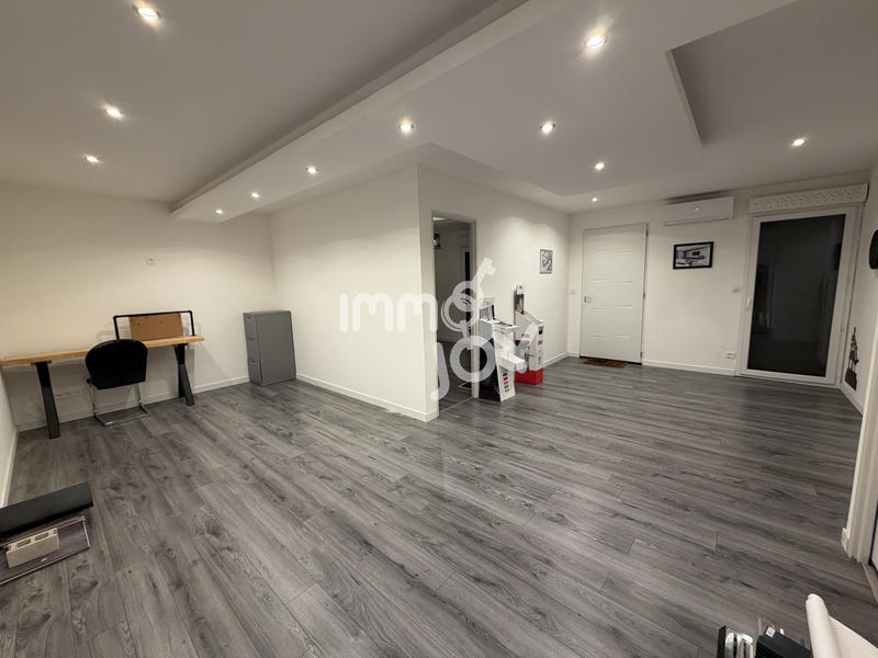 Local commercial - 50 m² - 2 pièces