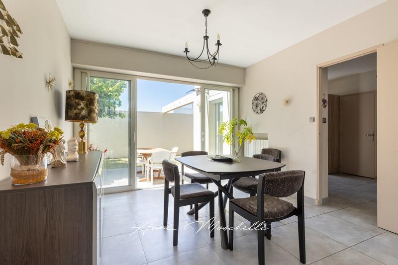 Maison - 151 m² - 6 pièces