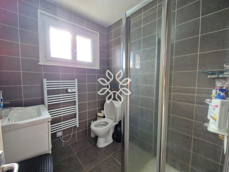 Maison - 69 m² - 4 pièces